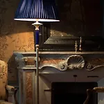 Отель Castello Di