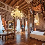 Castello Di Отель Гуарене