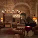 Castello Di Отель 5*