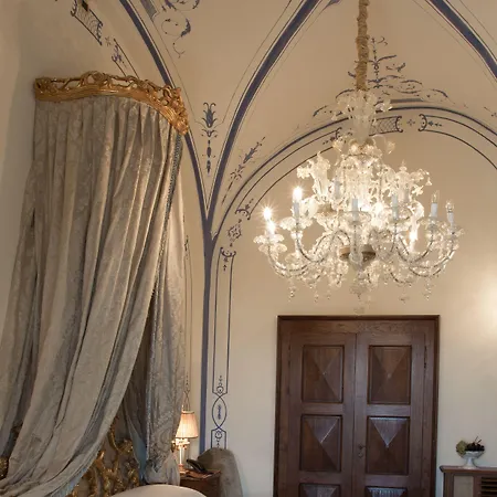 Castello Di 5* 구아레네