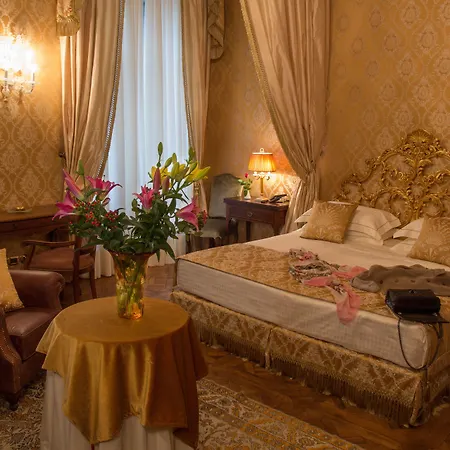 호텔 Castello Di 5*