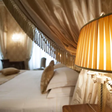 Castello Di Отель