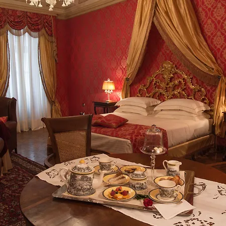 Castello Di Отель Гуарене