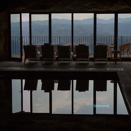 Castello Di 5* Гуарене