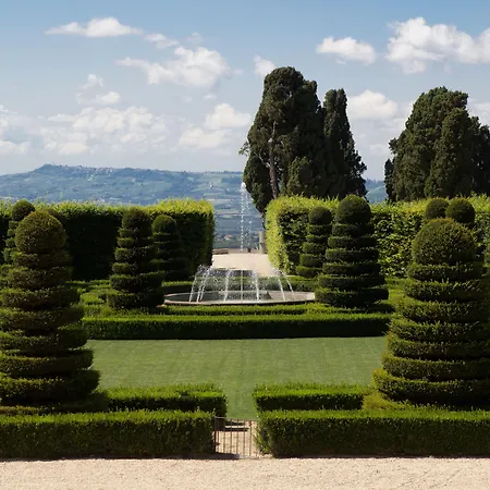 Castello Di 5* Гуарене