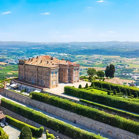 Hotel Castello Di 5*