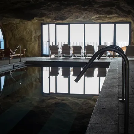 Castello Di Отель Гуарене