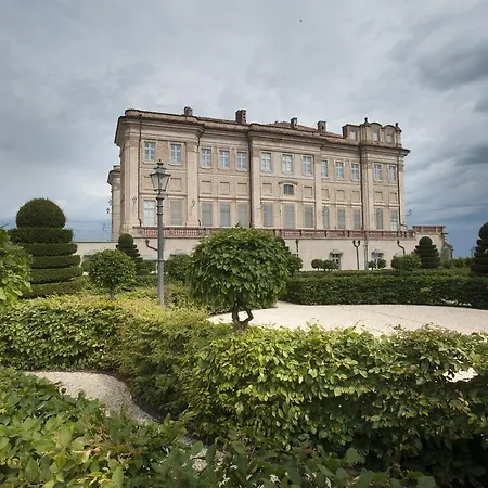 Отель Castello Di Гуарене