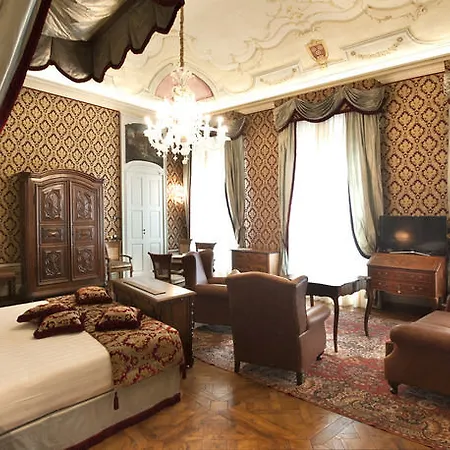 Castello Di Hotel 5*