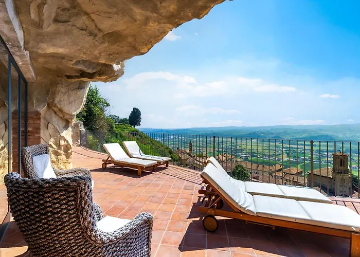 Castello Di Hotel 5*