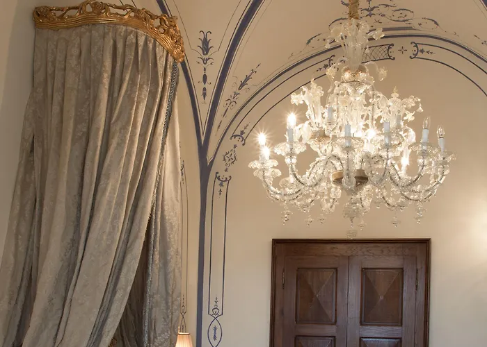 Castello Di 5* Guarene